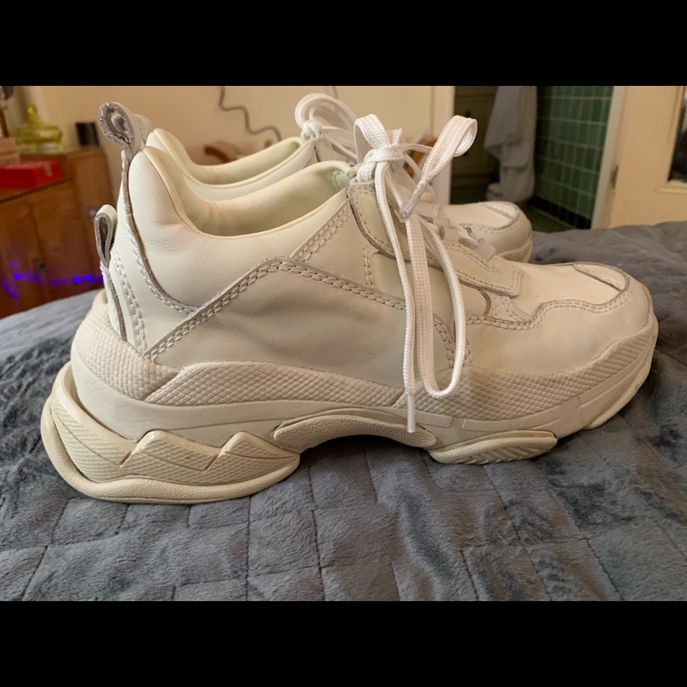 New Jeffrey Campbell Sneaker